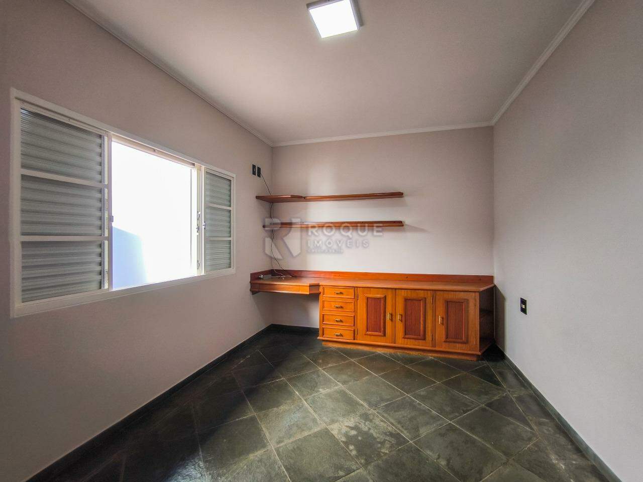 Casa em condomínio à venda no bairro Jardim Residencial Monsenhor Rossi: DORMITÓRIO 2