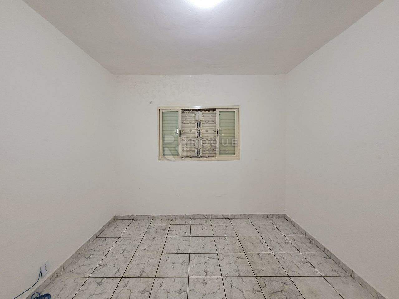 Casa Residencial à venda no bairro Vila Cristovam: Dormitório 1
