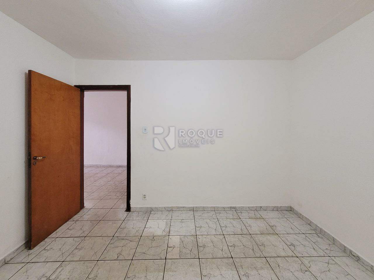 Casa Residencial à venda no bairro Vila Cristovam: Dormitório 2