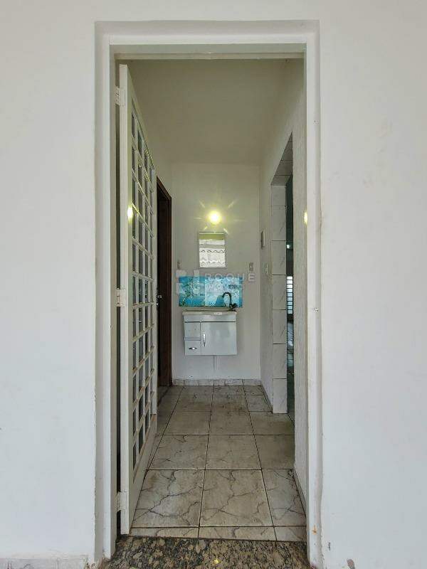 Casa Residencial à venda no bairro Vila Cristovam: WC Social