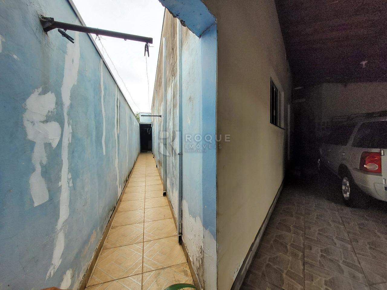 Casa Residencial à venda no bairro Vila Cristovam: Corredor