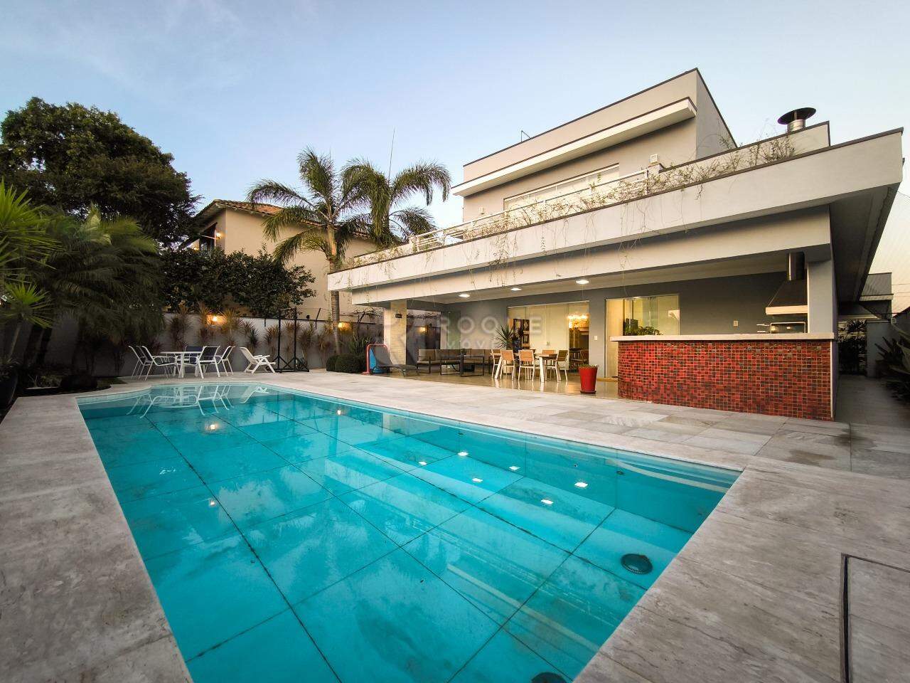 Casa em condomínio à venda no bairro Residencial Ilha de Bali: ÁREA EXTERNA