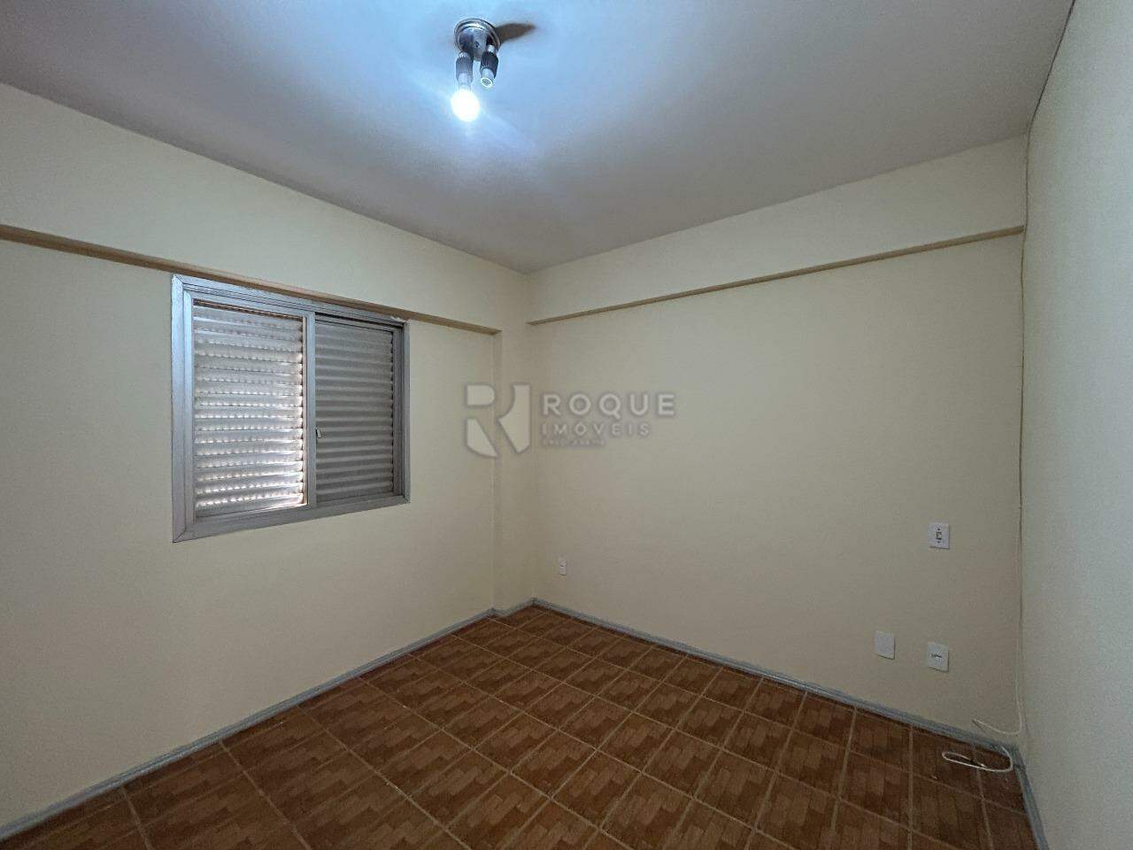 Apartamento para aluguel no bairro Cidade Jardim: Dormitório 3 suíte