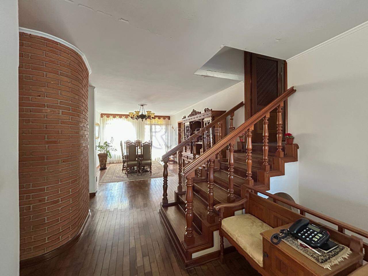 Casa Residencial para aluguel no bairro Jardim Montezuma: Hall de acesso 