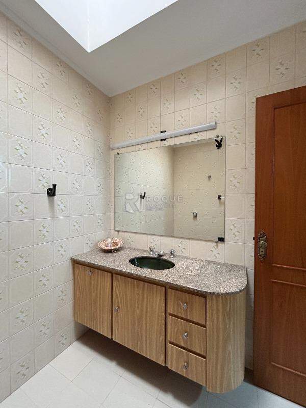 Casa Residencial para aluguel no bairro Jardim Montezuma: WC social