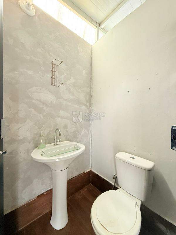Salão para aluguel no bairro Jardim Nova Itália: Wc Social