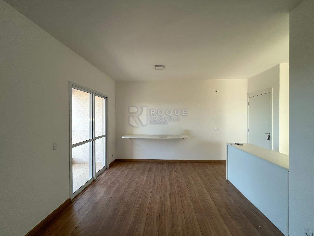 Apartamento para aluguel no bairro Jardim Senador Vergueiro: Sala 