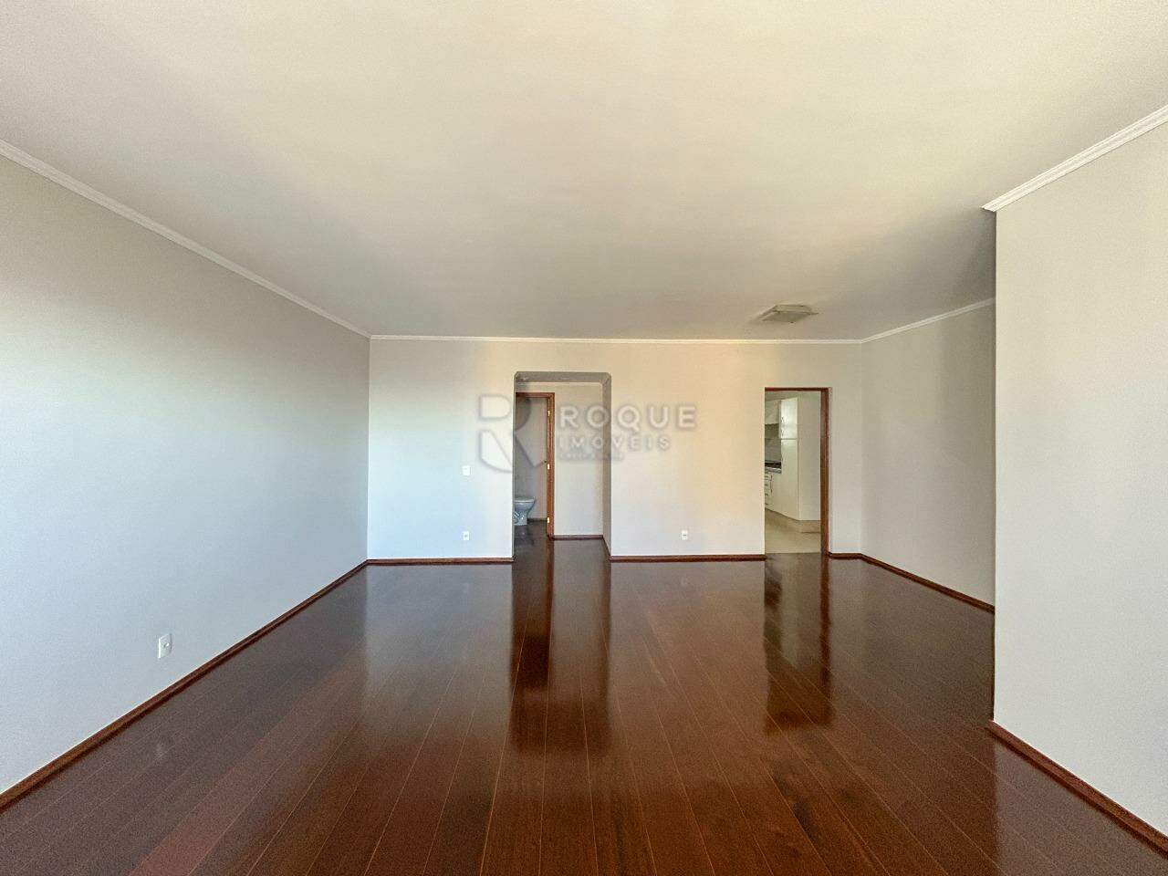 Apartamento para aluguel no bairro Centro: Sala
