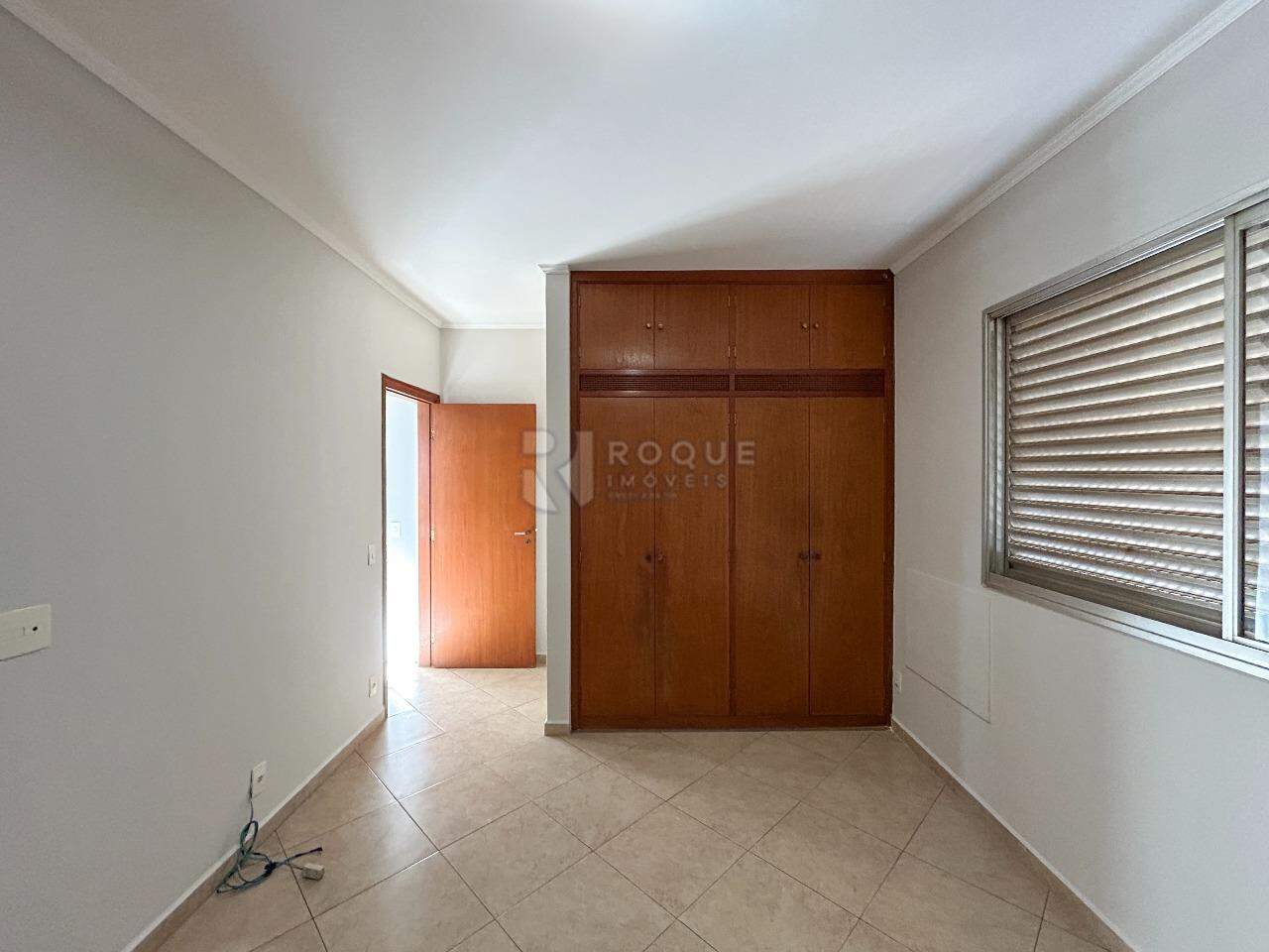 Apartamento para aluguel no bairro Centro: Dormitório 3