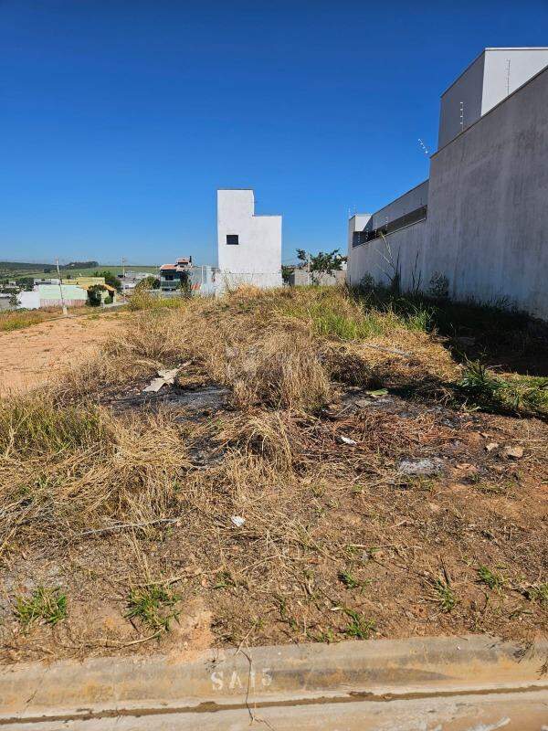 Terreno à venda no bairro Jardim Marajoara: 