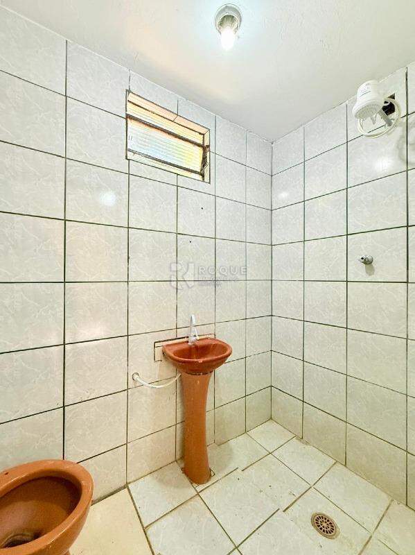 Casa Residencial para aluguel no bairro Parque Residencial Anavec: Wc