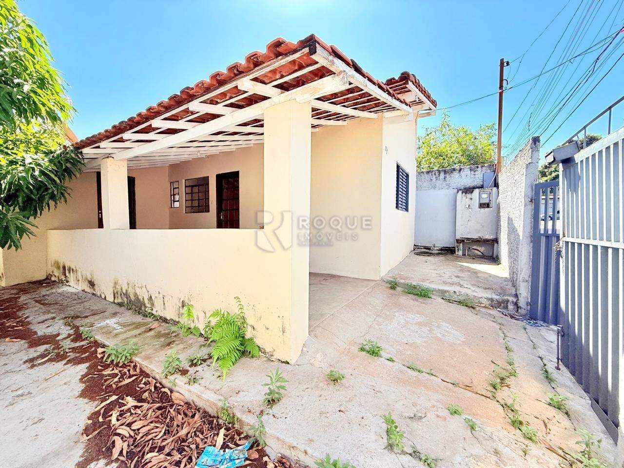 Casa Residencial para aluguel no bairro Parque Residencial Anavec: Quintal