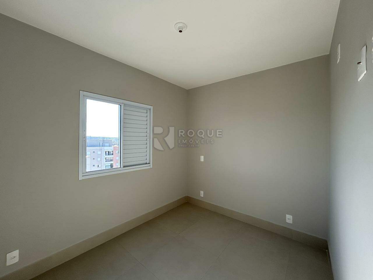 Apartamento para aluguel no bairro Jardim Santa Adélia: Dormitório 2 suíte