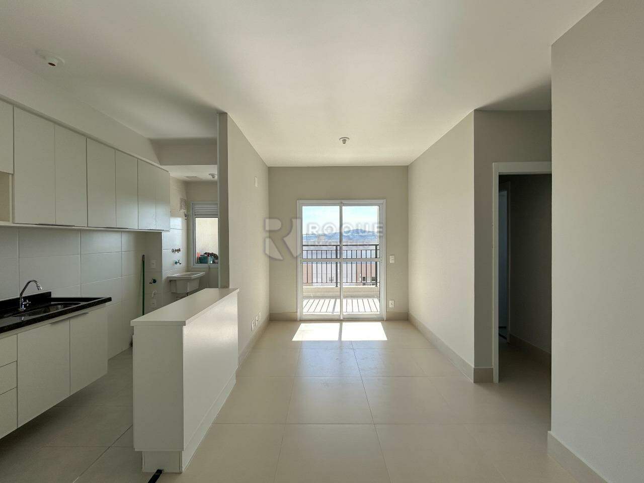 Apartamento para aluguel no bairro Jardim Santa Adélia: Sala 