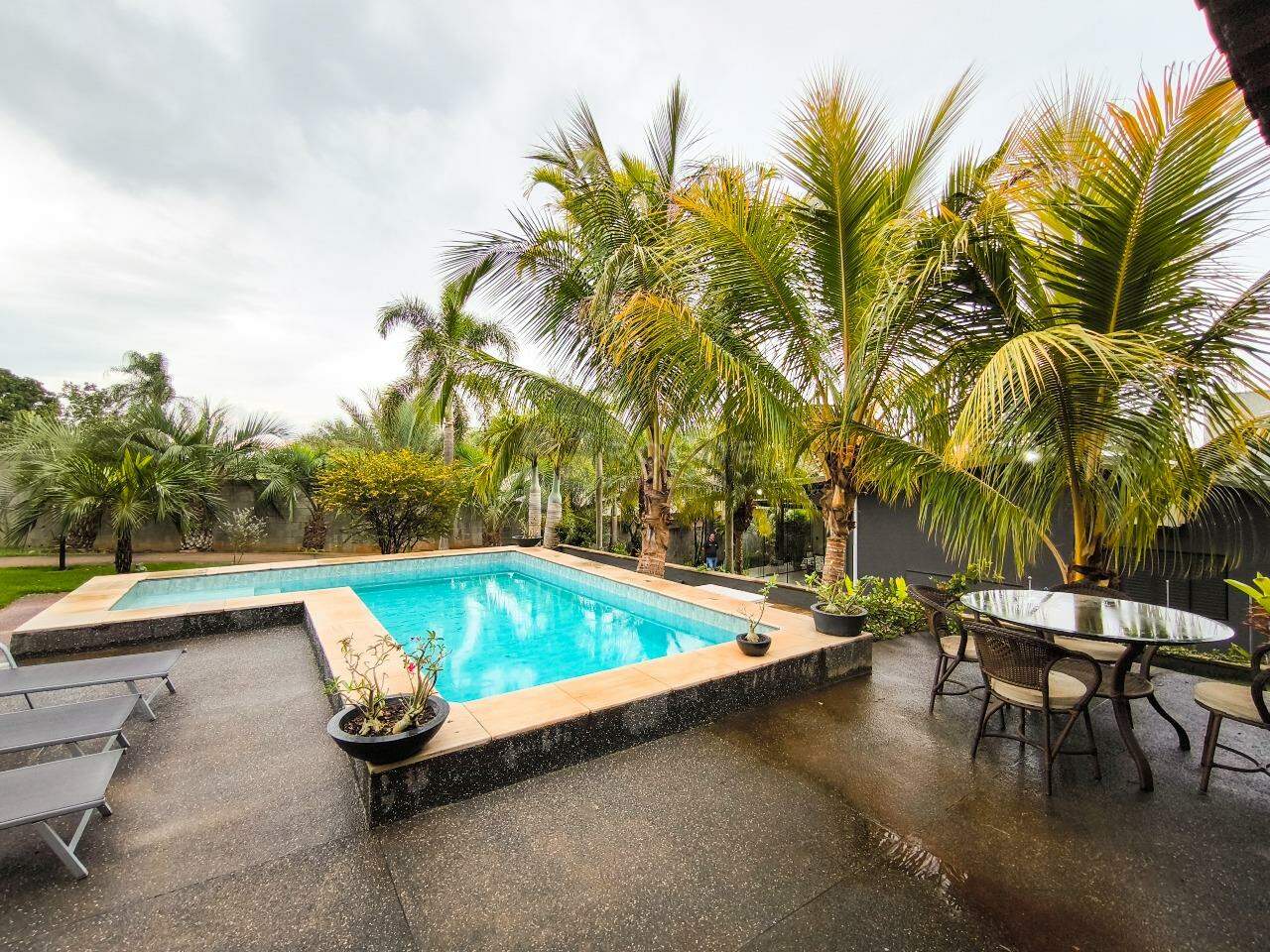 Casa em condomínio à venda no bairro Estância Eldorado: PISCINA