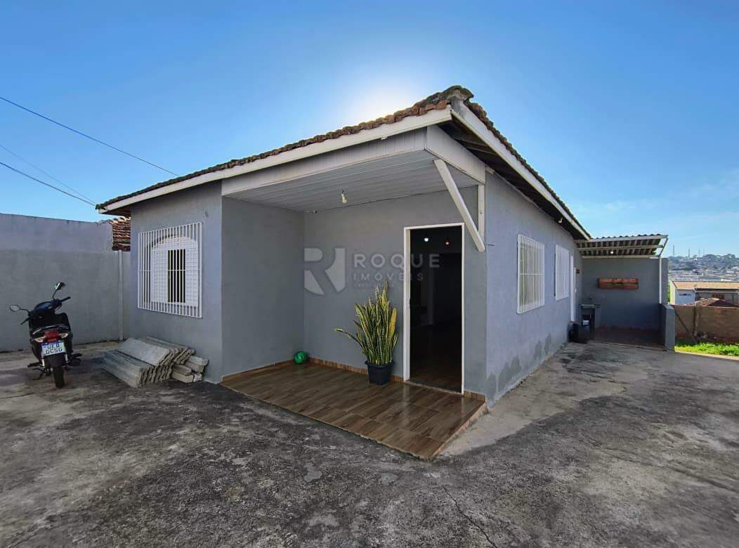 Casa Residencial para aluguel no bairro Jardim Nereide: Frente