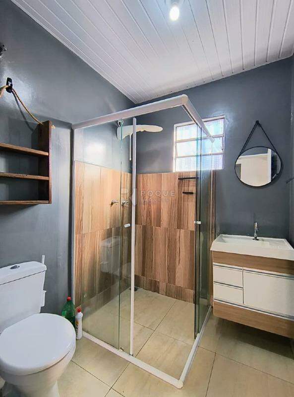 Casa Residencial para aluguel no bairro Jardim Nereide: Wc social 