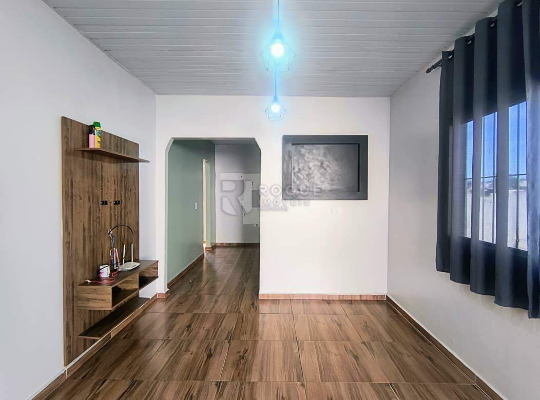 Casa Residencial para aluguel no bairro Jardim Nereide: Sala