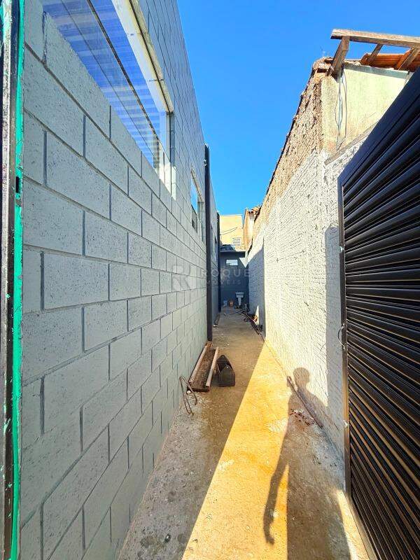 Barracão/Galpão para aluguel no bairro Jardim Novo Horizonte: Corredor