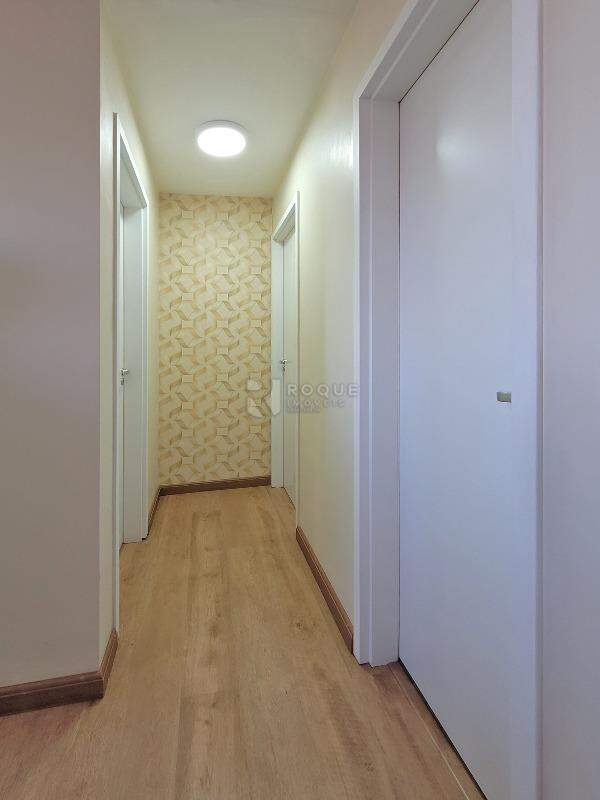 Apartamento à venda no bairro Vila Santa Rosália: Hall