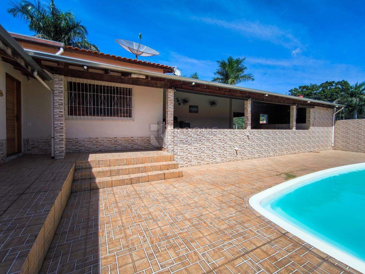 Chácara à venda no bairro Bairro dos Pires: ACESSO PISCINA
