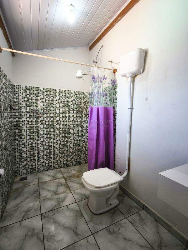 Chácara à venda no bairro Bairro dos Pires: WC SUÍTE