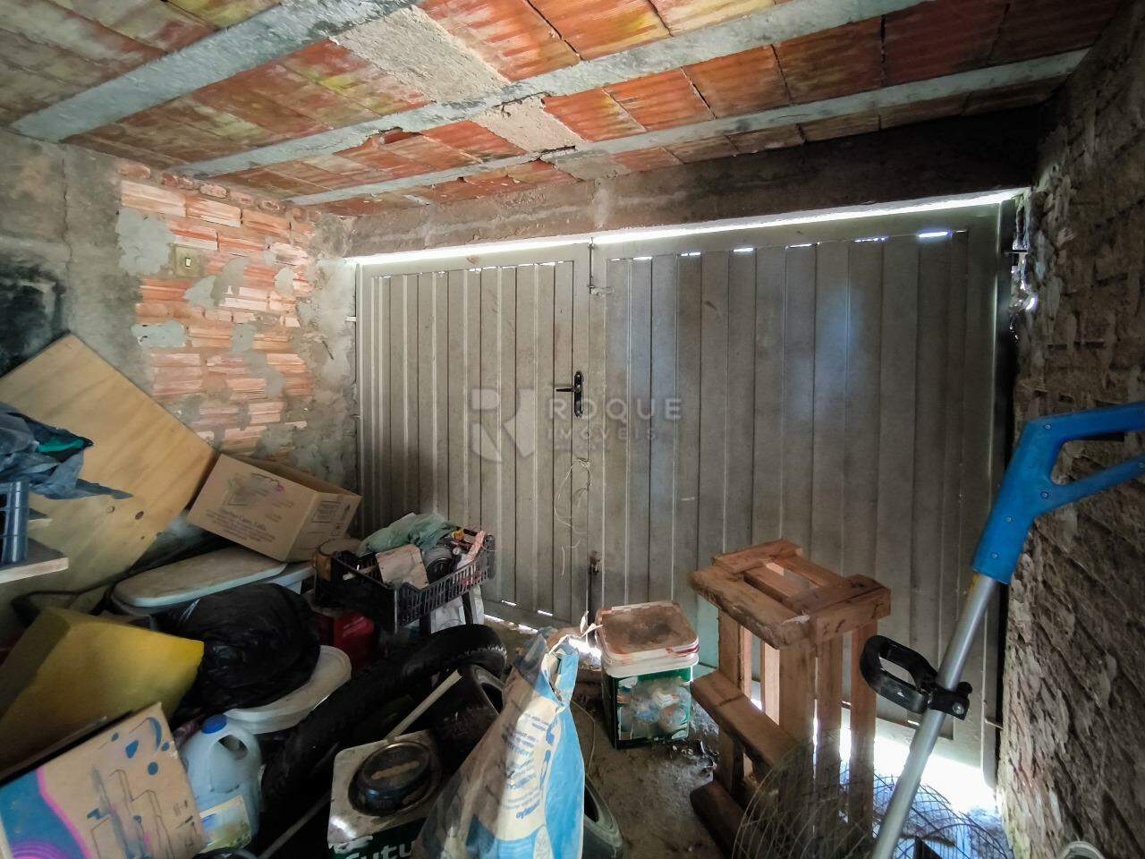 Chácara à venda no bairro Pires de Baixo: GARAGEM