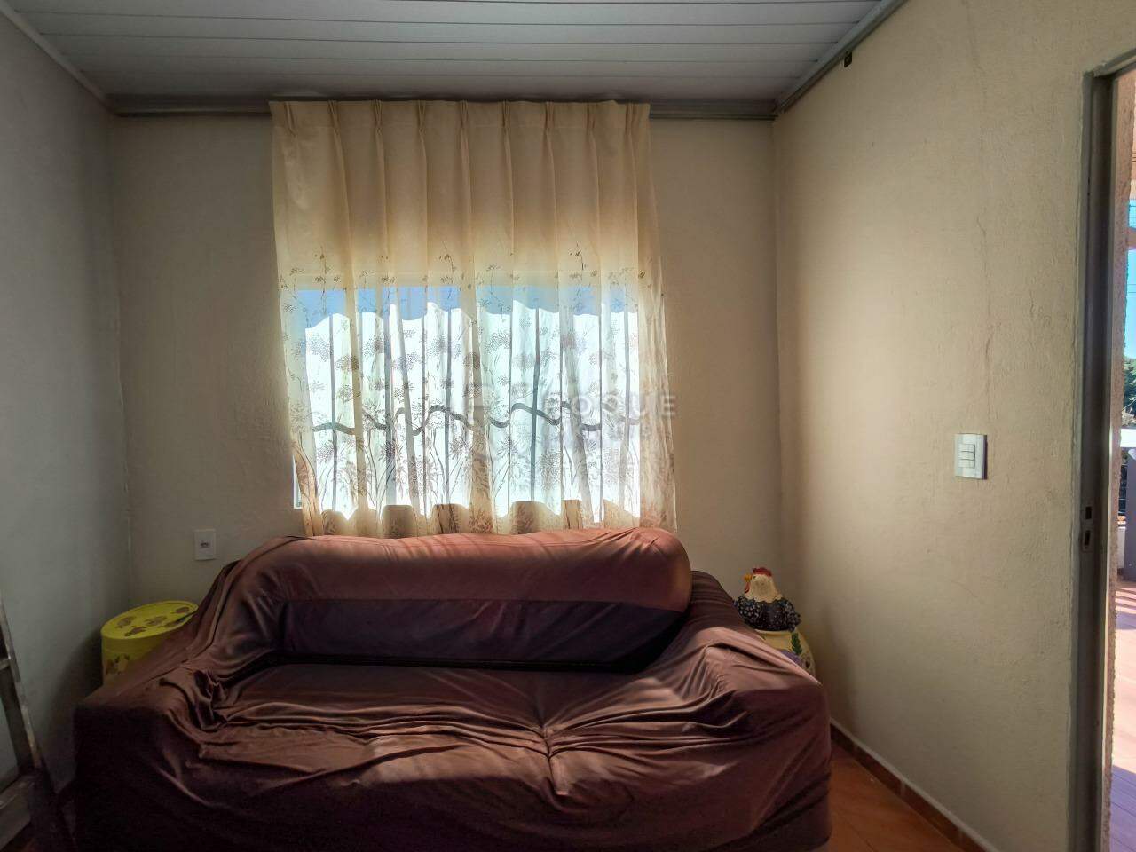 Chácara à venda no bairro Pires de Baixo: SALA DE ESTAR