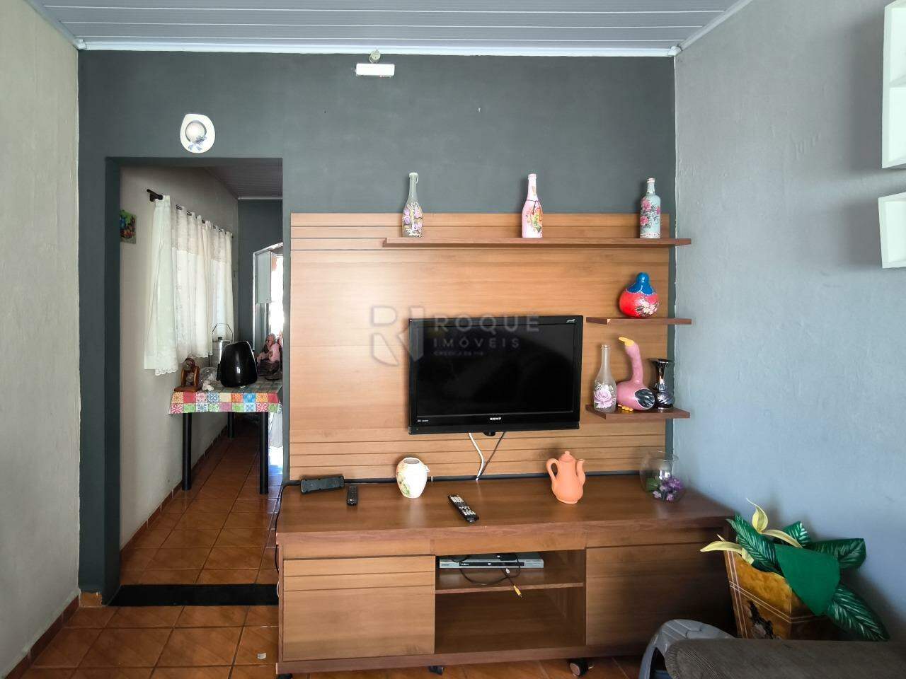 Chácara à venda no bairro Pires de Baixo: SALA DE ESTAR