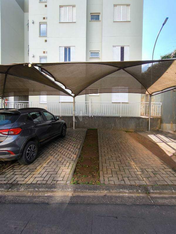 Apartamento à venda no bairro Vila Queiroz: VAGA DE GARAGEM