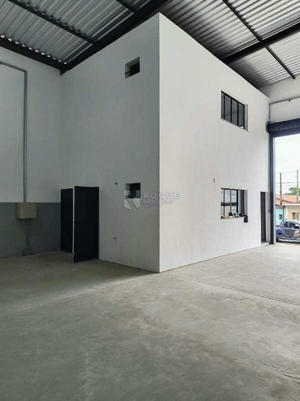 Salão para aluguel no bairro Vila Teixeira Marques: Salão
