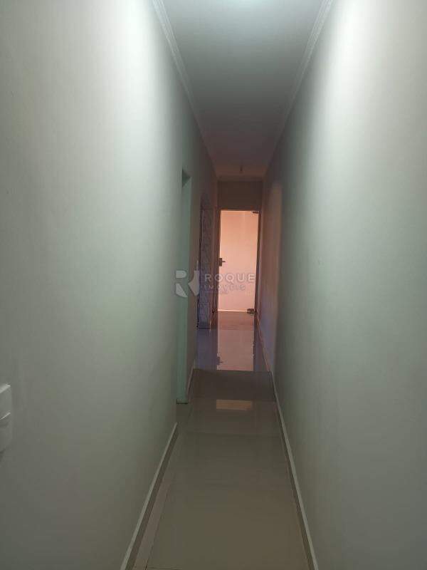 Casa Residencial à venda no bairro Parque Hippolyto: Corredor Superior