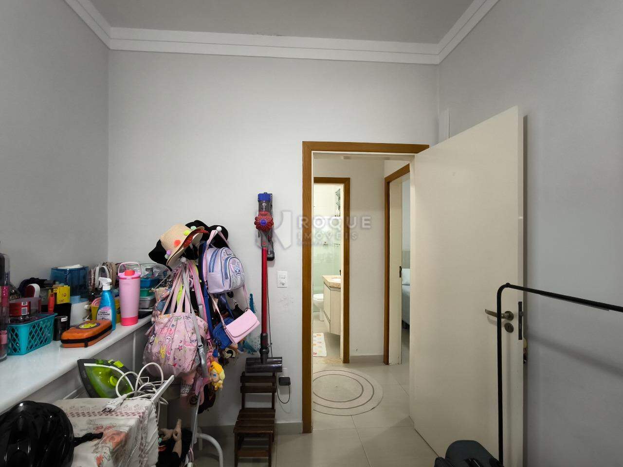 Casa Residencial à venda no bairro Vila Cristovam: DORMITÓRIO 2