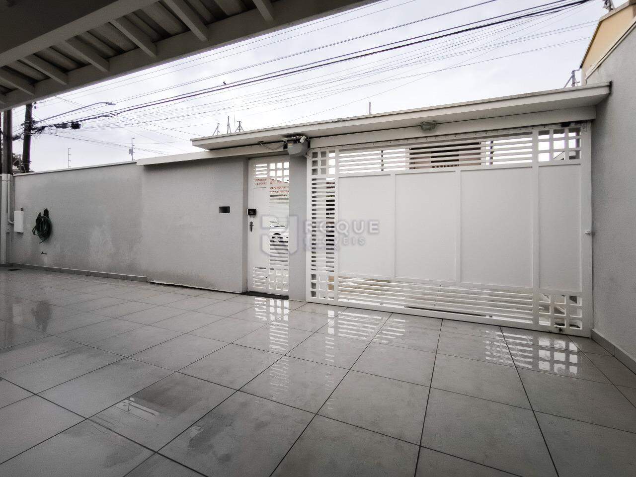 Casa Residencial à venda no bairro Vila Cristovam: PORTÃO AUTOMÁTICO