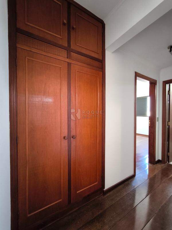 Apartamento à venda no bairro Centro: ROUPEIRO