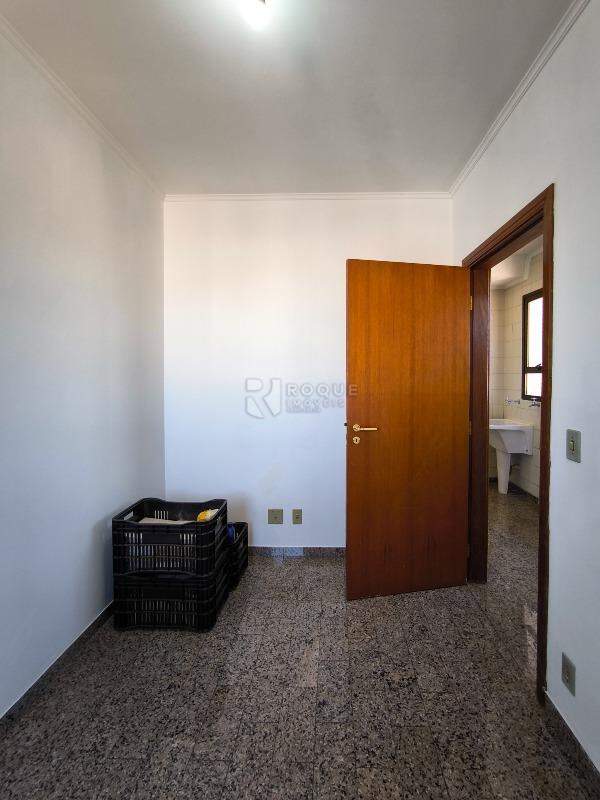 Apartamento à venda no bairro Centro: DESPEJO