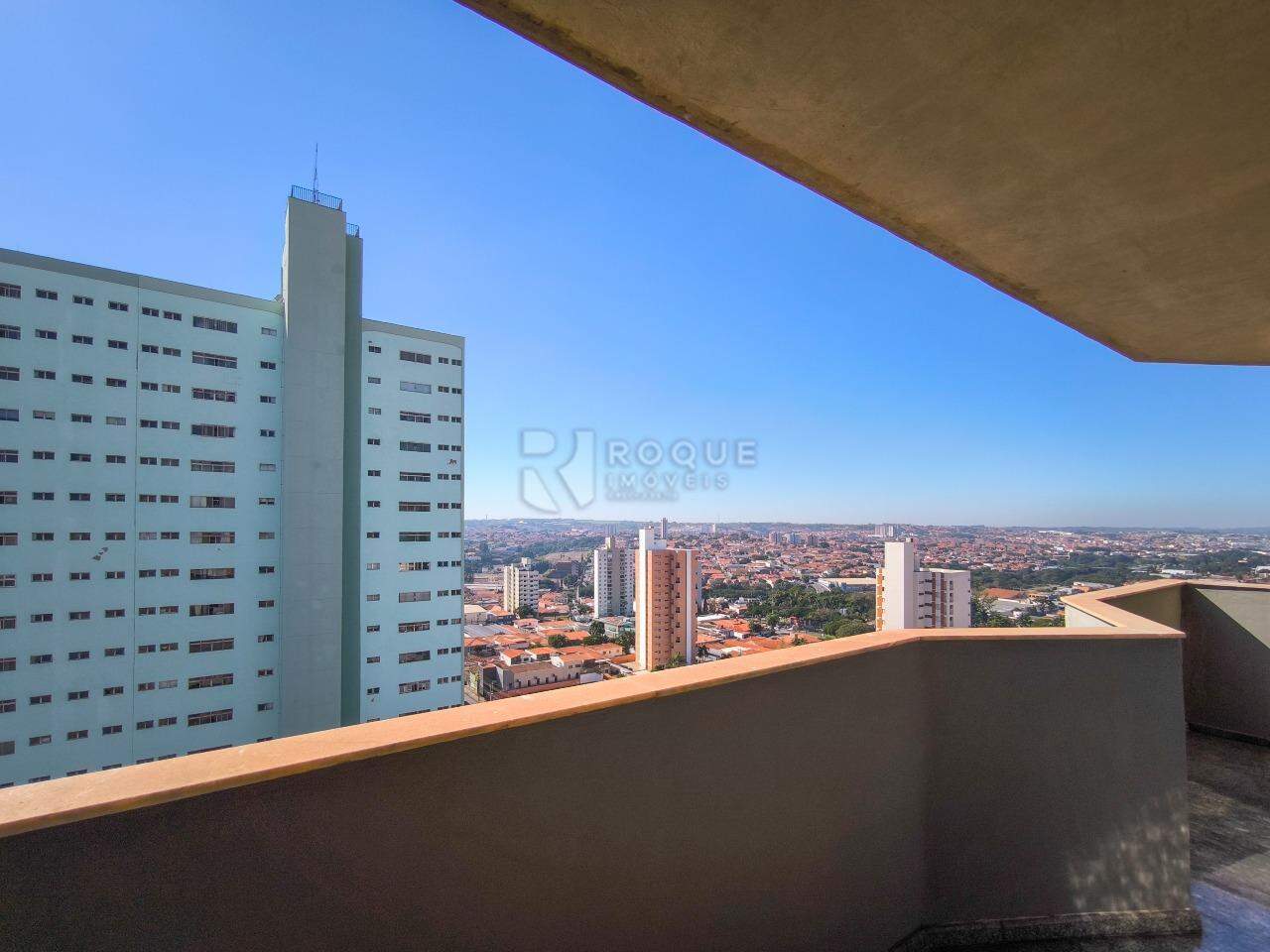 Apartamento à venda no bairro Centro: VISTA PARCIAL SACADA SALA DE ESTAR