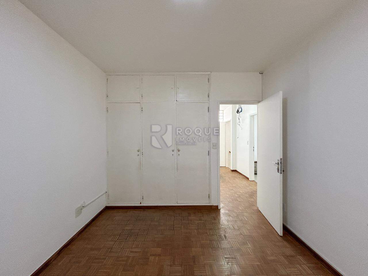 Casa Comercial para aluguel no bairro Centro: Sala 1