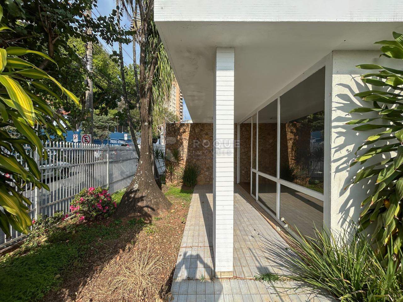 Casa Comercial para aluguel no bairro Centro: Área externa