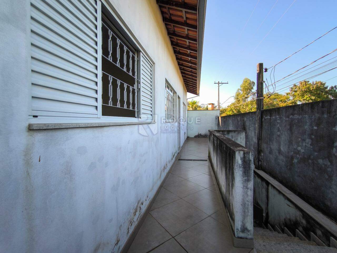 Casa Residencial à venda no bairro Jardim Residencial Graminha II: ENTRADA