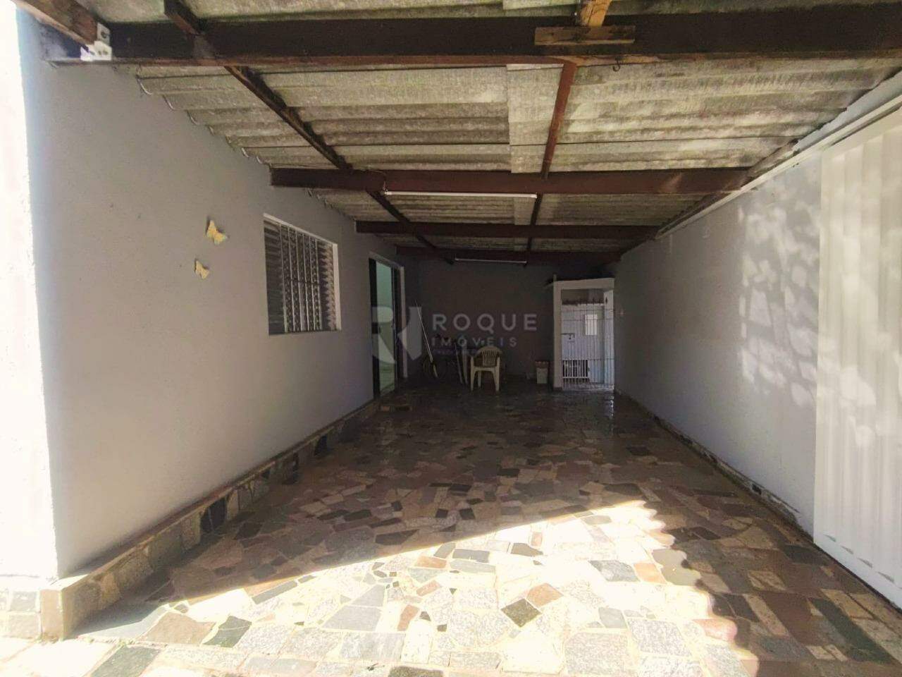 Casa Residencial para aluguel no bairro Jardim Vanessa: Garagem