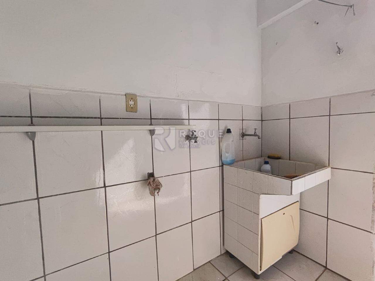 Casa Residencial para aluguel no bairro Jardim Vanessa: Lavanderia 1