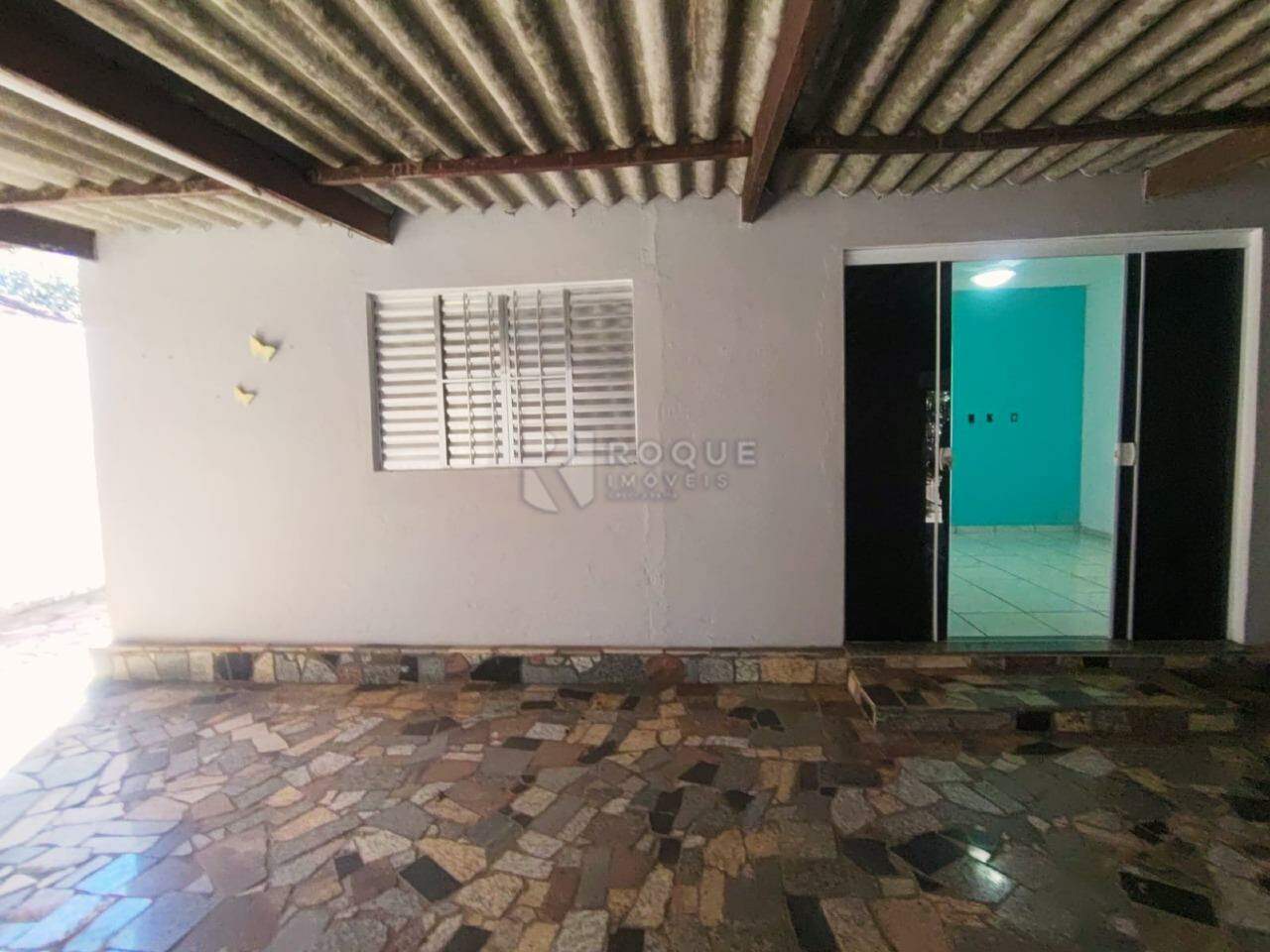 Casa Residencial para aluguel no bairro Jardim Vanessa: Garagem