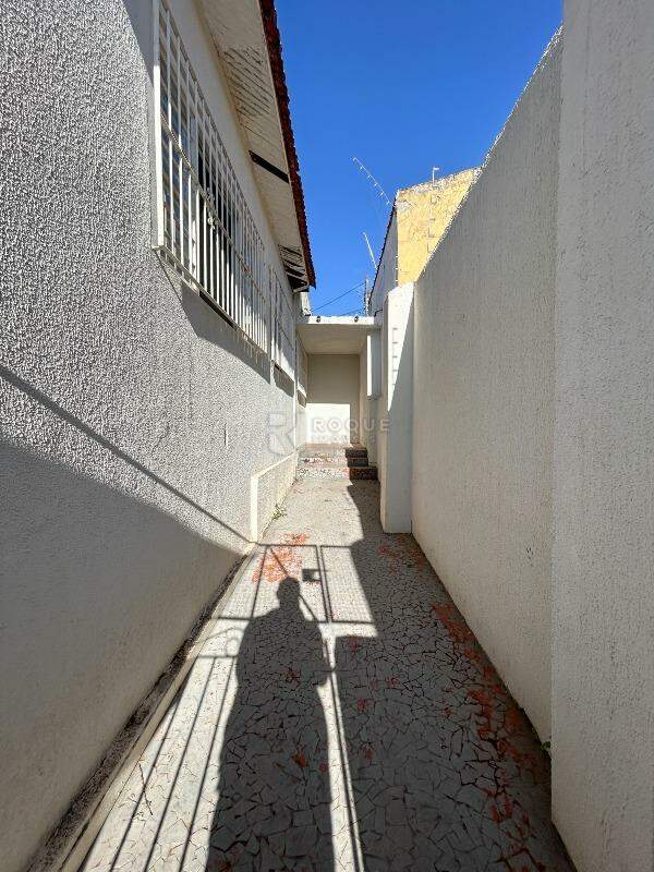 Barracão/Galpão para aluguel no bairro Vila Cidade Jardim: Corredor 