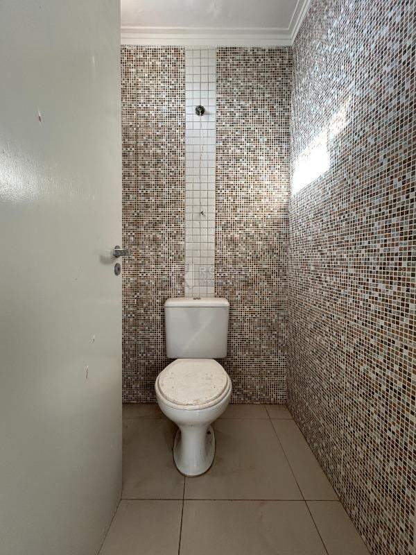 Barracão/Galpão para aluguel no bairro Vila Cidade Jardim: WC social 2
