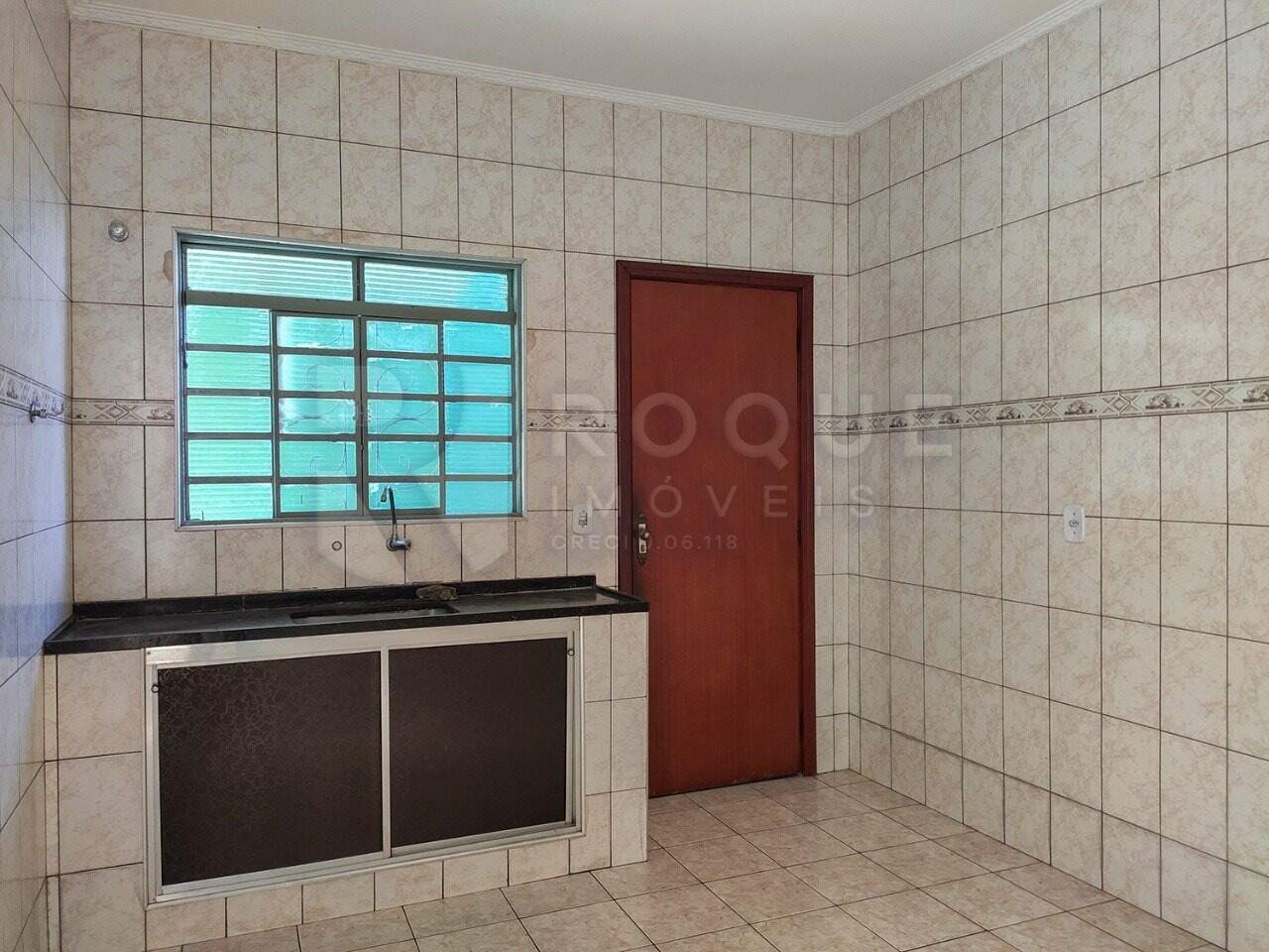 Casa Residencial para aluguel no bairro Jardim Residencial Dona Santina Paroli Peccinini: Cozinha