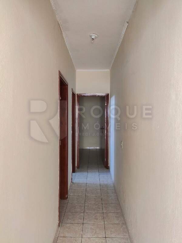 Casa Residencial para aluguel no bairro Jardim Residencial Dona Santina Paroli Peccinini: Hall