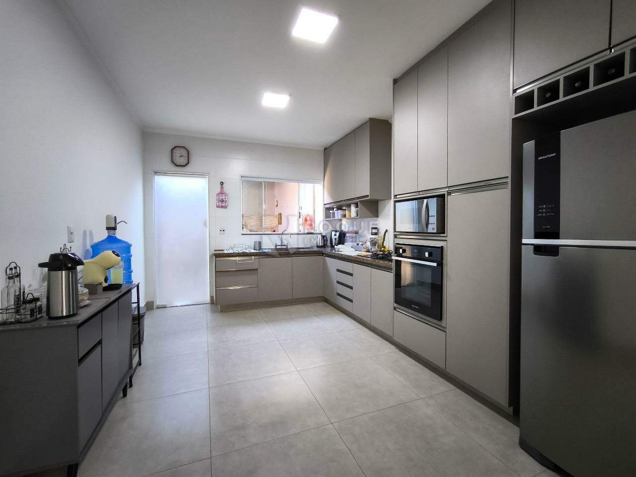Casa Residencial à venda no bairro Jardim Santo André: COZINHA