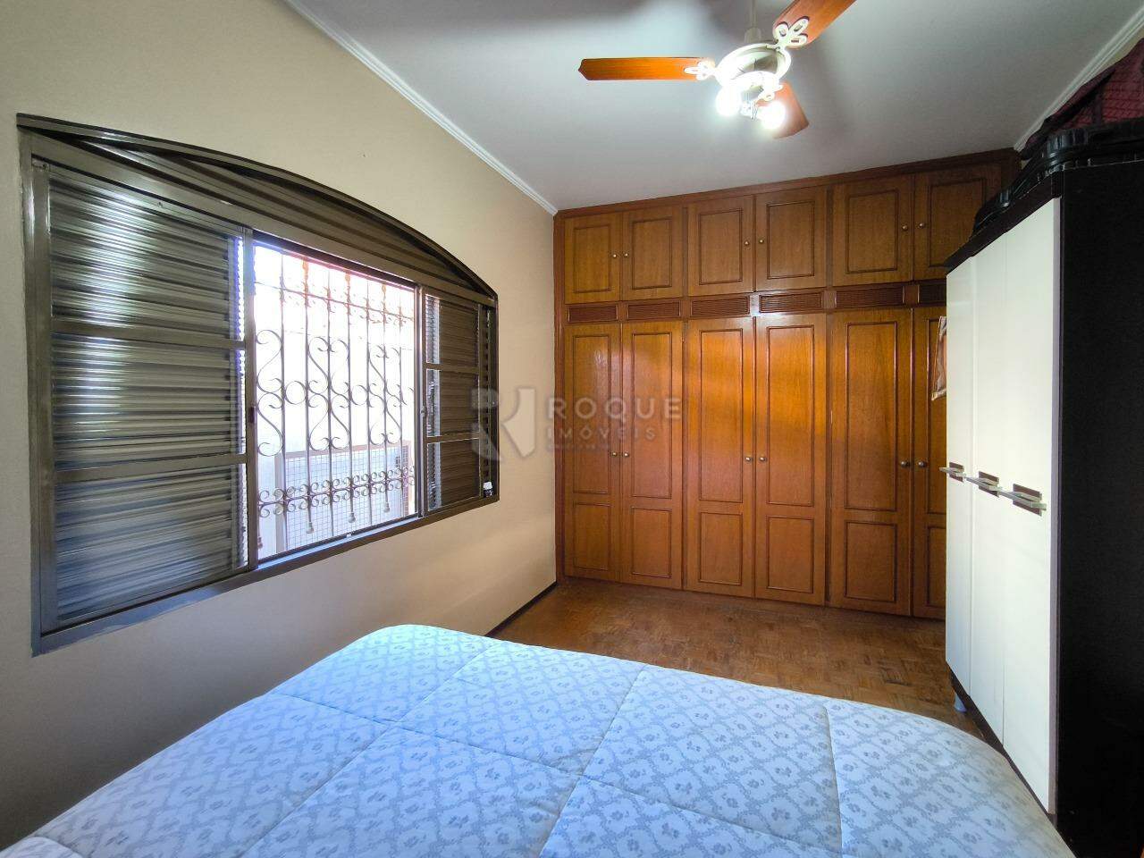 Casa Residencial à venda no bairro Jardim Santo André: SUÍTE