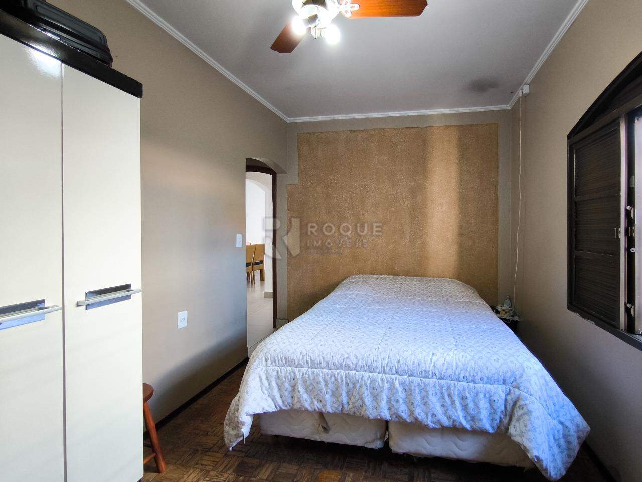 Casa Residencial à venda no bairro Jardim Santo André: SUÍTE
